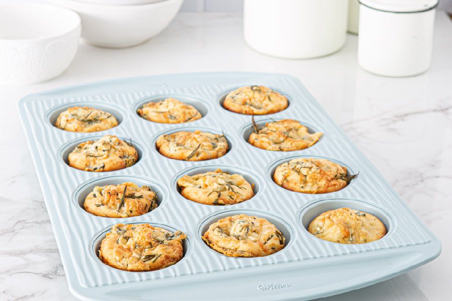 Muffins Salados De Queso Azul Y Tomates Secos